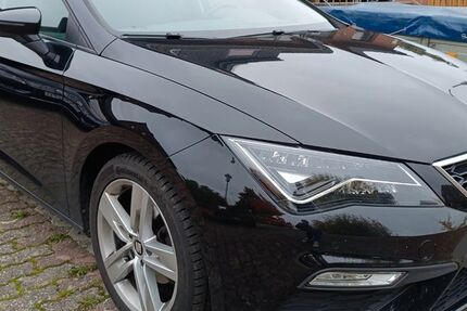 Seat Leon 147.000 km 13.100 € Ehra 38468