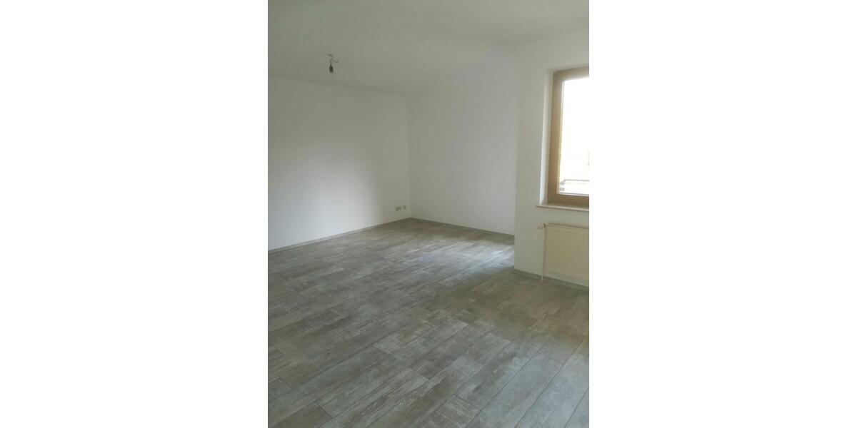 Etagenwohnung Oebisfelde-Weferlingen Weferlingen - 3 Zimmer, 71 m&sup2;, 490&euro; | Angebot:26412764