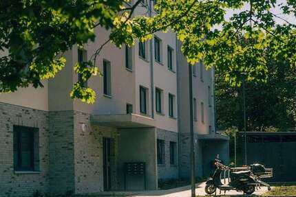 Wohnung zum Mieten in Wolfsburg 475,56 € 77.96 m²