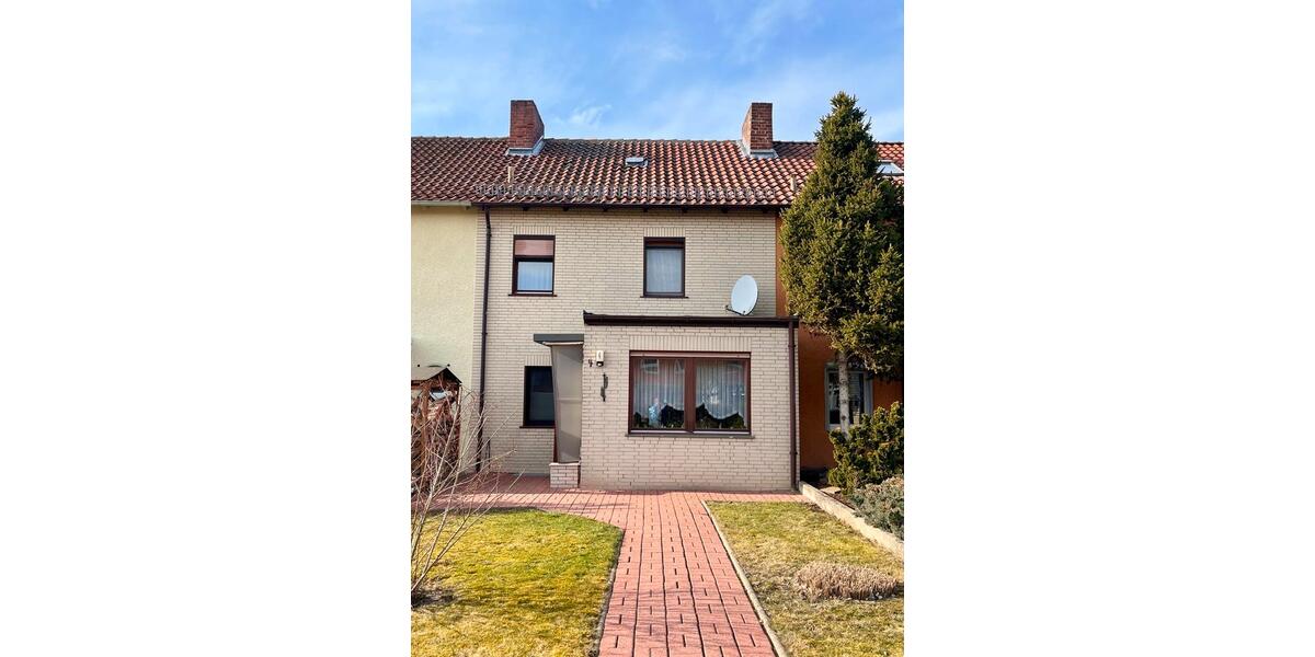 Reihenhaus Helmstedt - 5 Zimmer, 90 m&sup2;, 95.000&euro; | Angebot:25283366