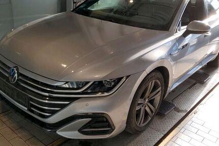 VW Arteon 61.121 km 29.940 &euro; Helmstedt 38350