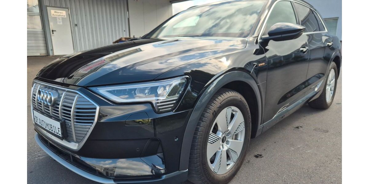 Audi e-tron 16.000 km 35.990 € Braunschweig 38112