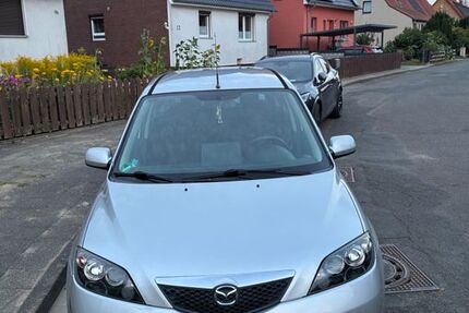 Mazda 2 155.000 km 2.399 &euro; gifhorn 38518