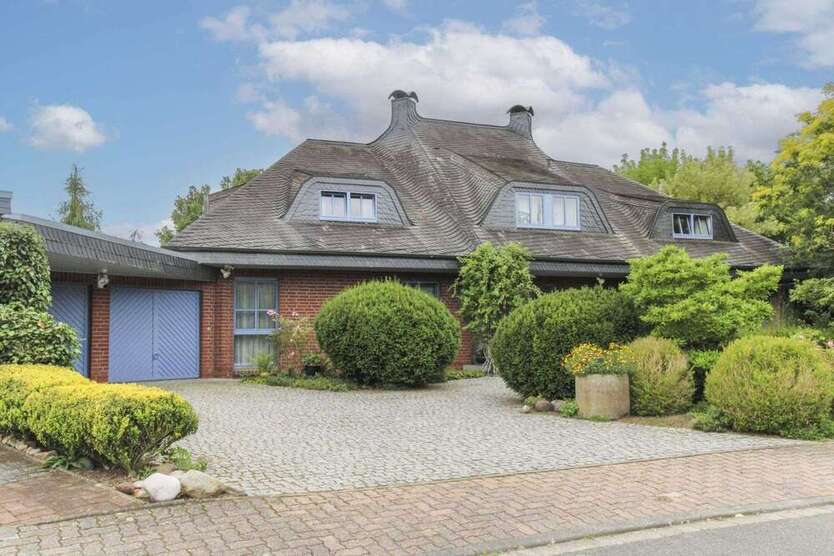Haus zum Kaufen in Wolfsburg 780.000 € 275.16 m²