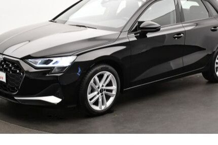 Audi A3 24.954 km 30.690 € Wolfsburg 38440