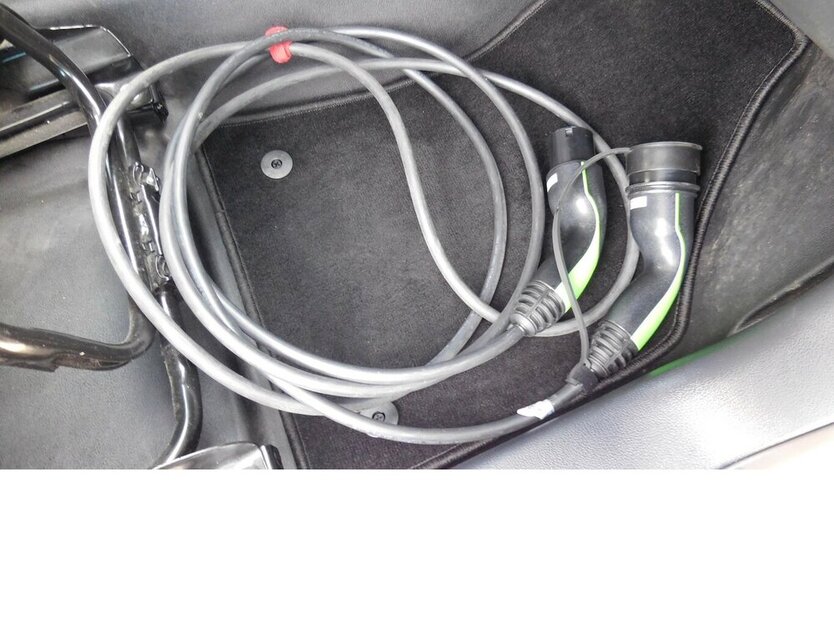 VW Caddy Maxi Abt-e Elektrik DSG Automatik 13.200 km 13.990 € Vordorf 38533