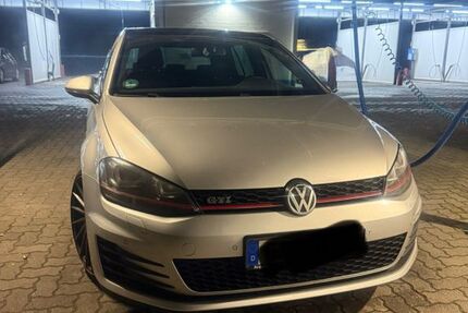 VW Golf 136.700 km 13.300 € Gifhorn 38518