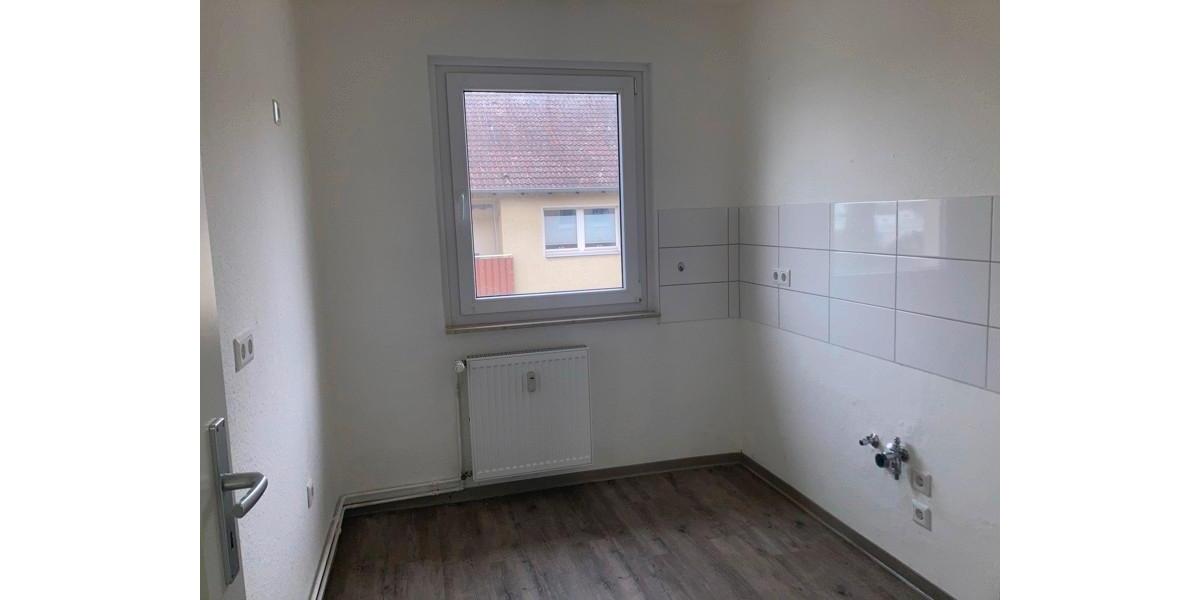 Etagenwohnung Braunschweig Broitzem - 3 Zimmer, 62 m&sup2;, 606&euro; | Angebot:26029988