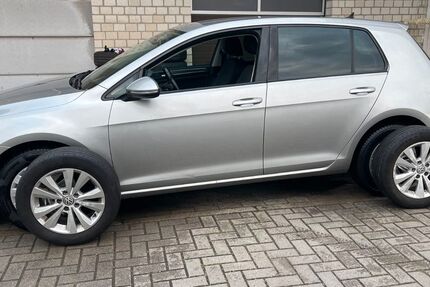 VW Golf 161.000 km 7.499 € Sickte 38173