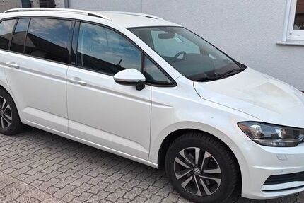 VW Touran 85.500 km 21.400 &euro; Helmstedt 38350