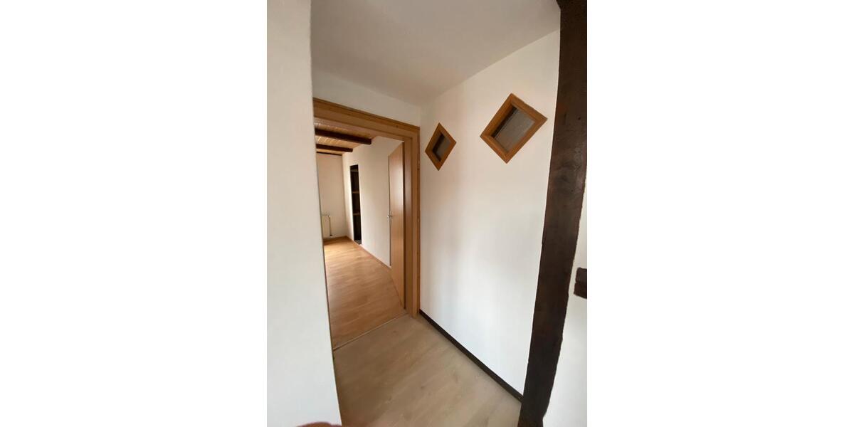 Dachgeschoßwohnung Wolfsburg - 1 Zimmer, 60 m&sup2;, 639&euro; | Angebot:26282985