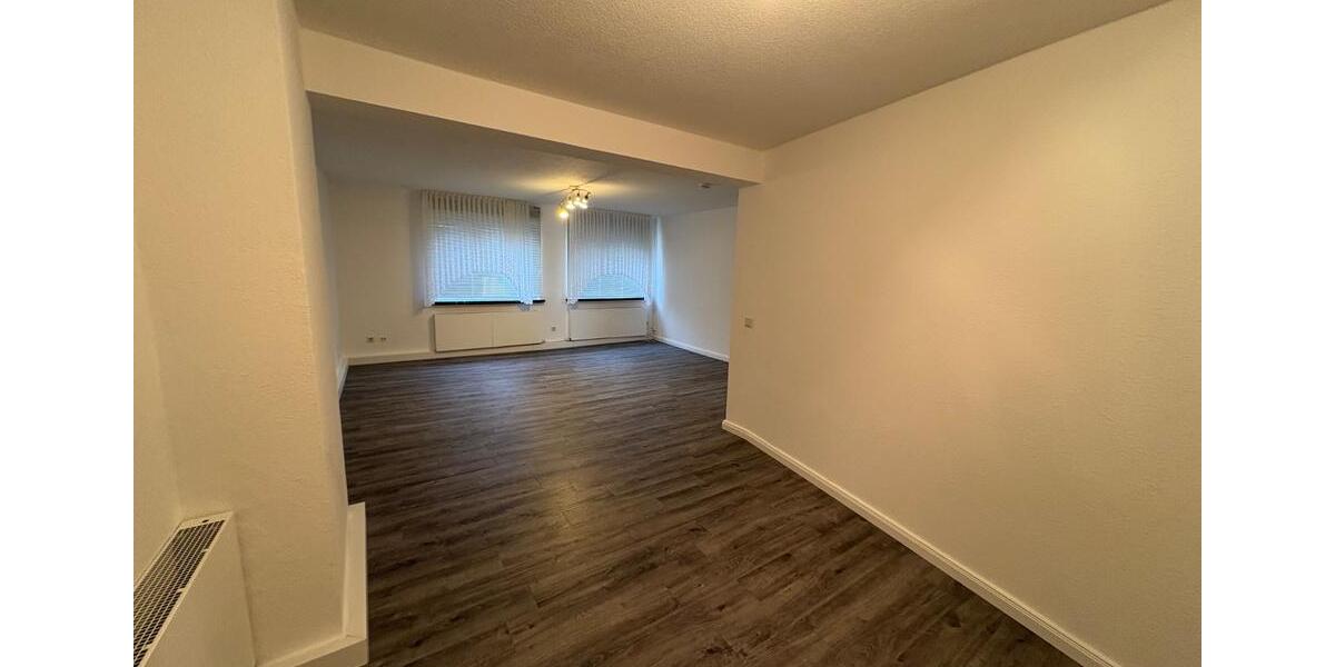 Etagenwohnung Helmstedt - 3 Zimmer, 82 m&sup2;, 520&euro; | Angebot:26214808