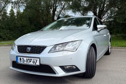 Seat Leon 81.500 km 10.900 € Braunschweig 38100