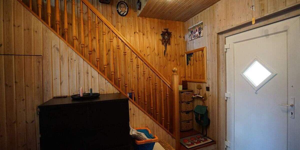 Kralenriede - Solide Doppelhaushälfte mit Gartengrundstück 4 zimmer