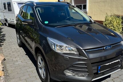 Ford Kuga 150.000 km 7.500 &euro; Braunschweig 38116