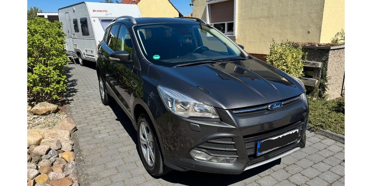 Ford Kuga 150.000 km 7.500 &euro; Braunschweig 38116