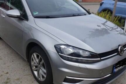 VW Golf 31.000 km 13.800 &euro; wolfsburg 38444