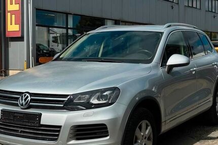 VW Touareg 279.000 km 9.990 &euro; Lehre/Flechtorf 38165