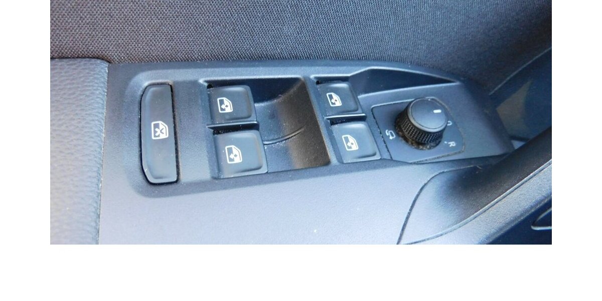 Seat Arona 1.0 FR-Line TSI BMT Navi Klima Alu 27.000 km 16.990 € Vordorf 38533